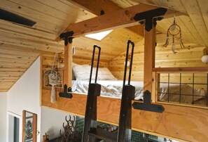 1 bedroom, iron/ironing board, internet, bed sheets