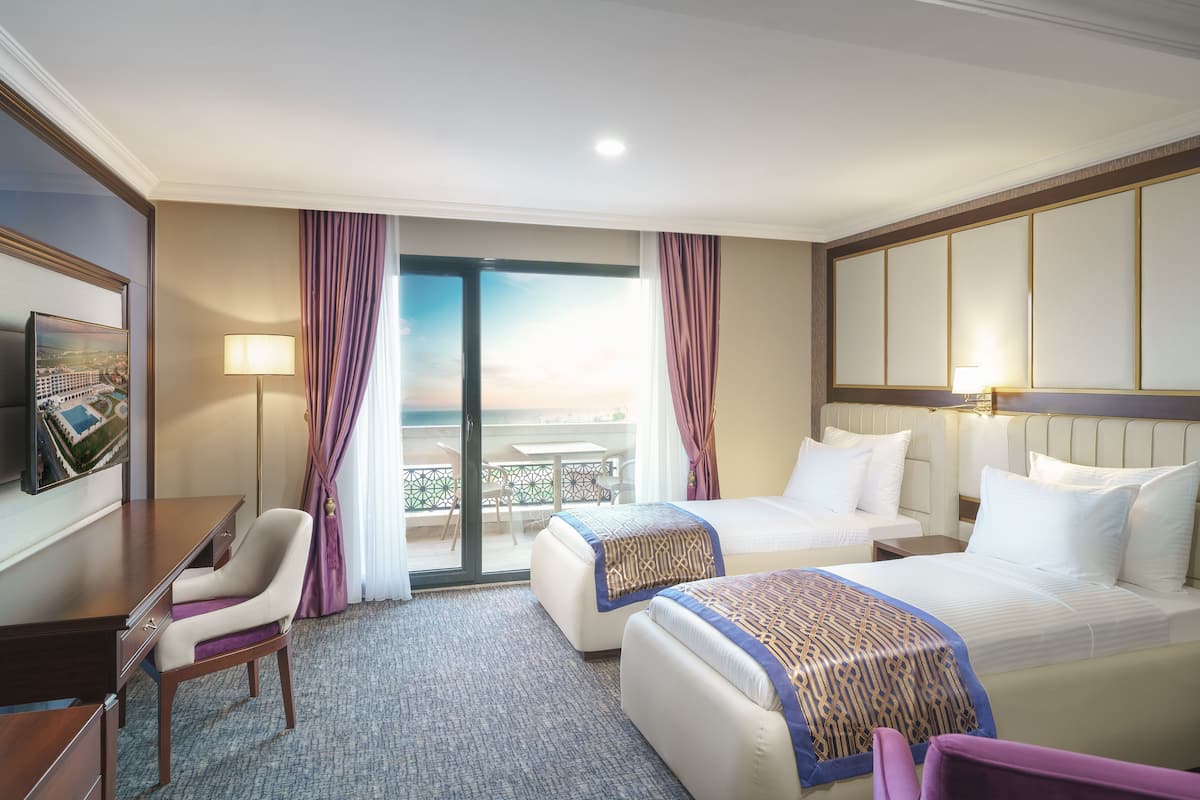 Standard Room, 2 Twin Beds, Sea View | 1 bedroom, premium bedding, minibar, in-room safe