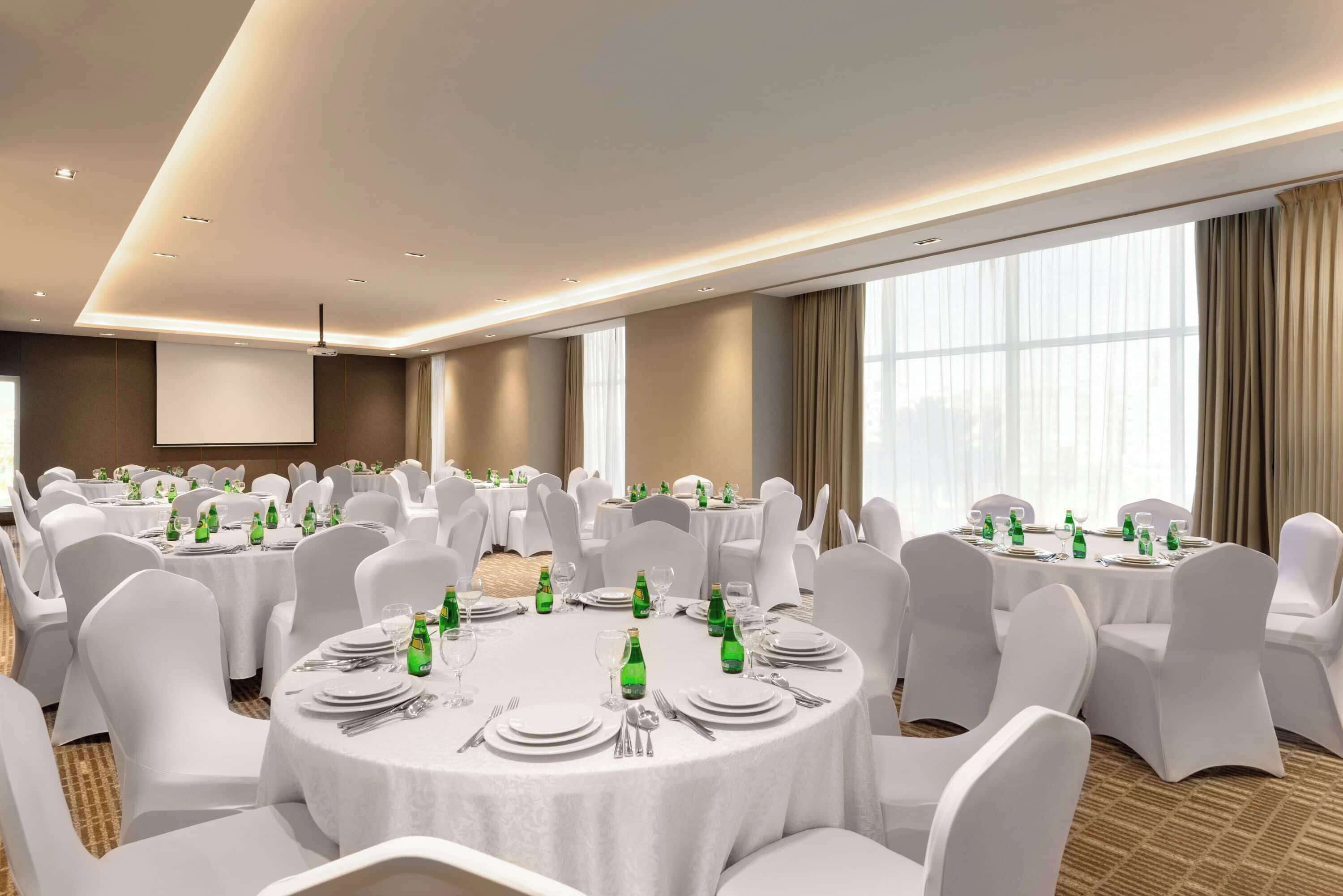 Photo - Ramada By Wyndham Riyadh King Fahd Road