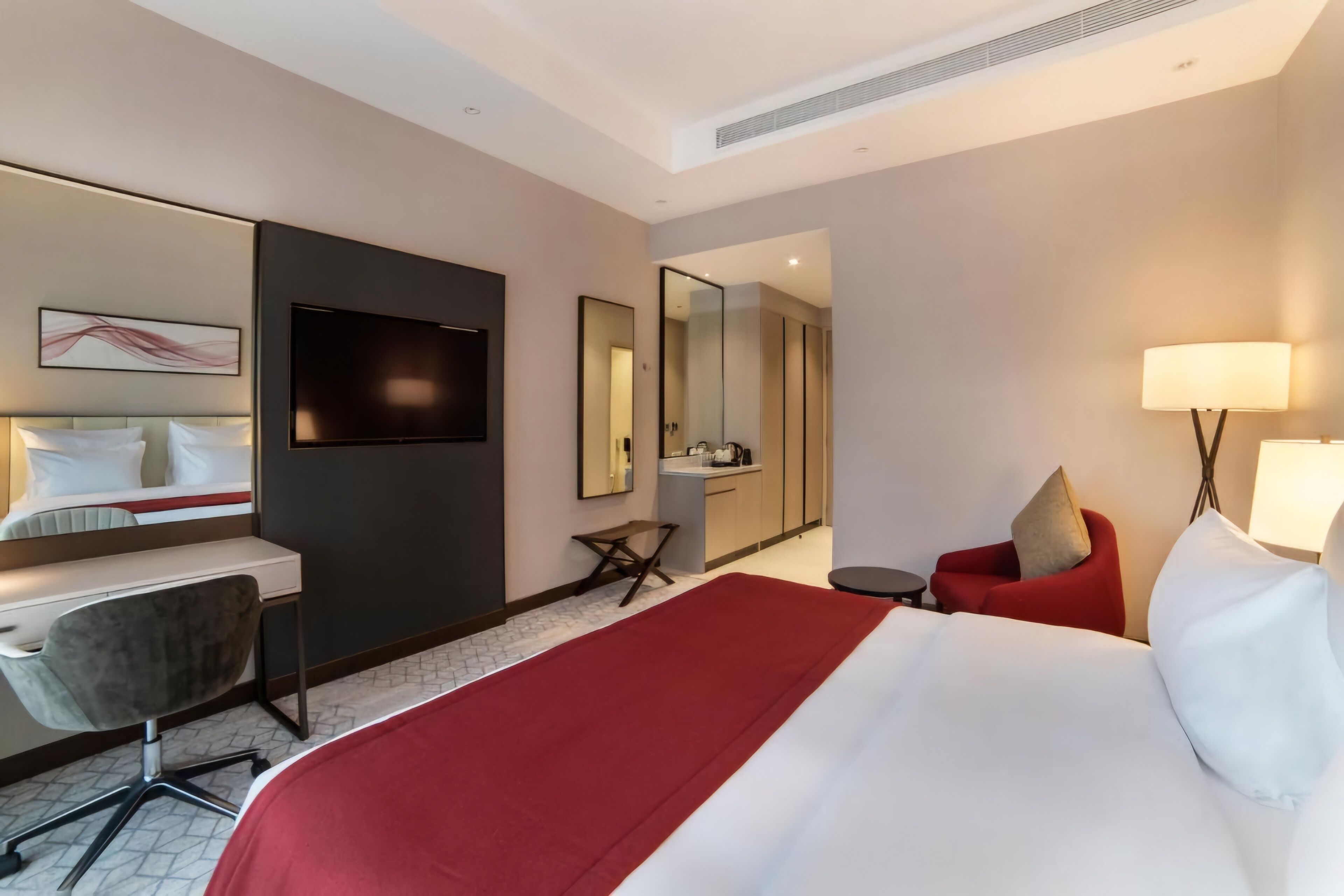 Photo - Ramada By Wyndham Riyadh King Fahd Road