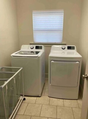 Interior - Spacious & Safe House✦10 Mins from Bourbon (New Orleans)