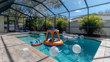 Beheizter Pool
