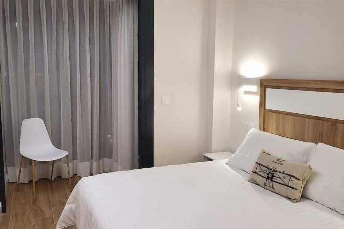 2 dormitorios, sábanas de algodón egipcio, ropa de cama de alta calidad