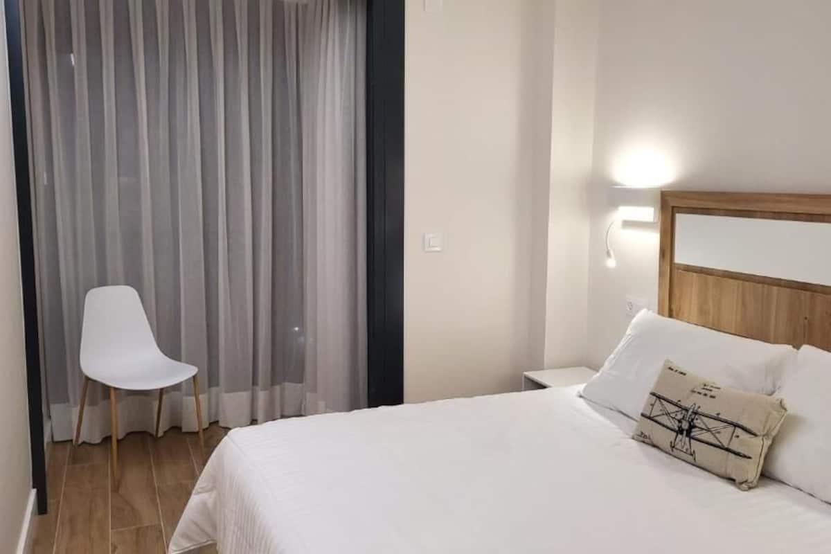 2 dormitorios, sábanas de algodón egipcio, ropa de cama de alta calidad