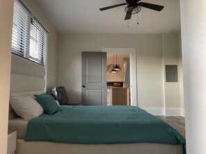2 bedrooms, internet - Welcome to our beautiful home in the historic town of Porterdale. (Porterdale)