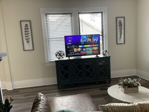 Living area - Welcome to our beautiful home in the historic town of Porterdale. (Porterdale)