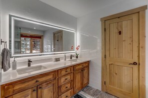 Ensemble baignoire-douche
