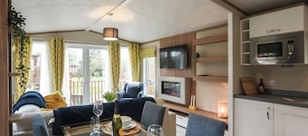 As soon as you arrive at Daisy Bank Caravan Park, you feel instantly rested.
