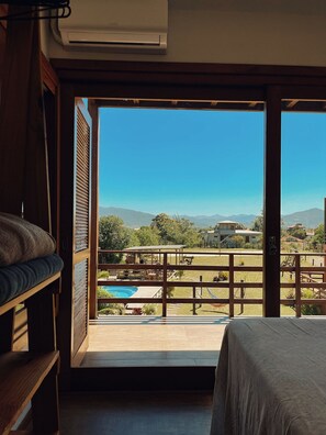 Luksushus, adgang til basseng, fjellutsikt | 2 soverom, allergitestet sengetøy og individuelt dekorert