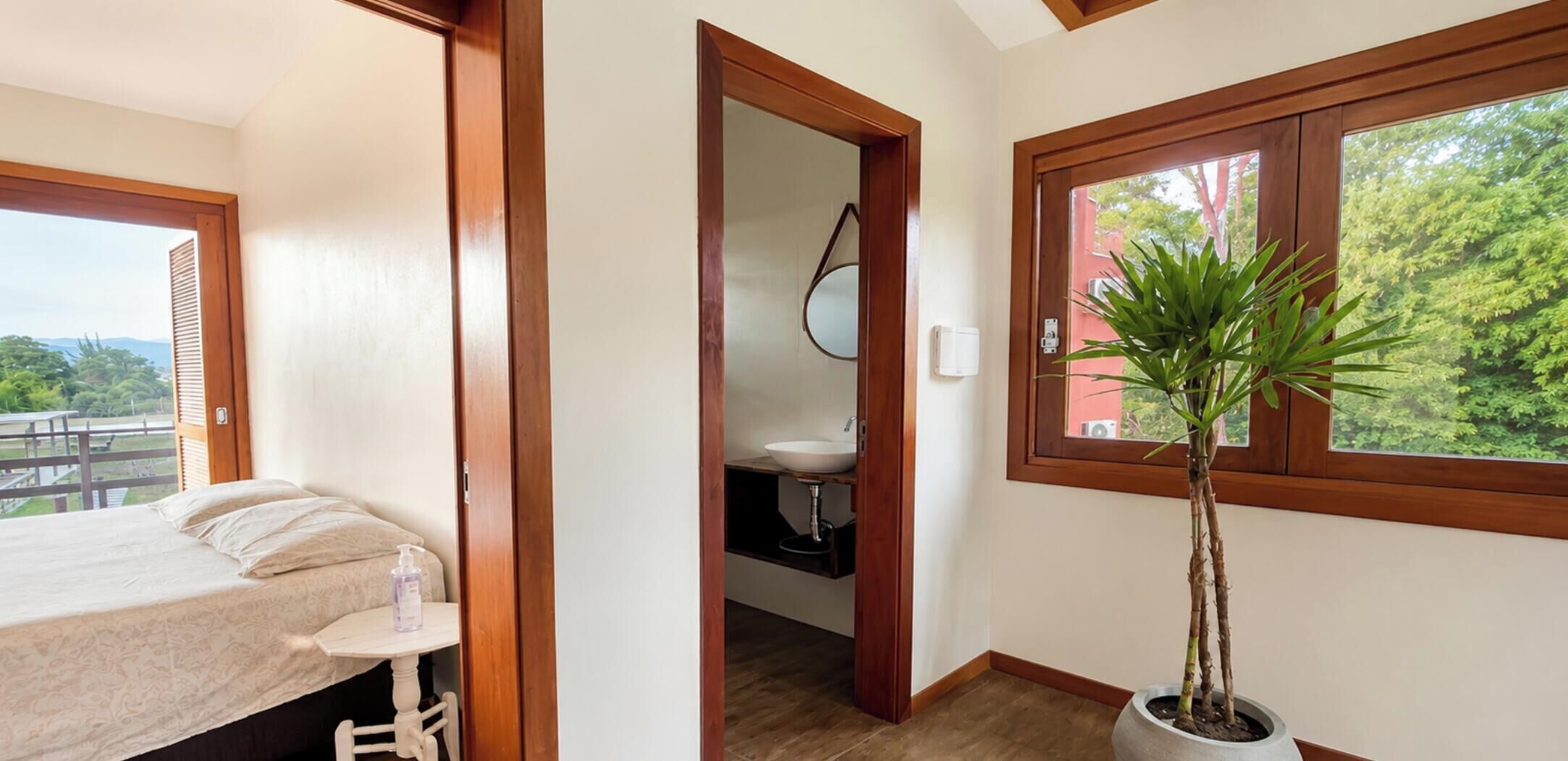 Premium huis, toegang tot zwembad | 2 slaapkamers, luxe beddengoed, een bureau, gratis wifi