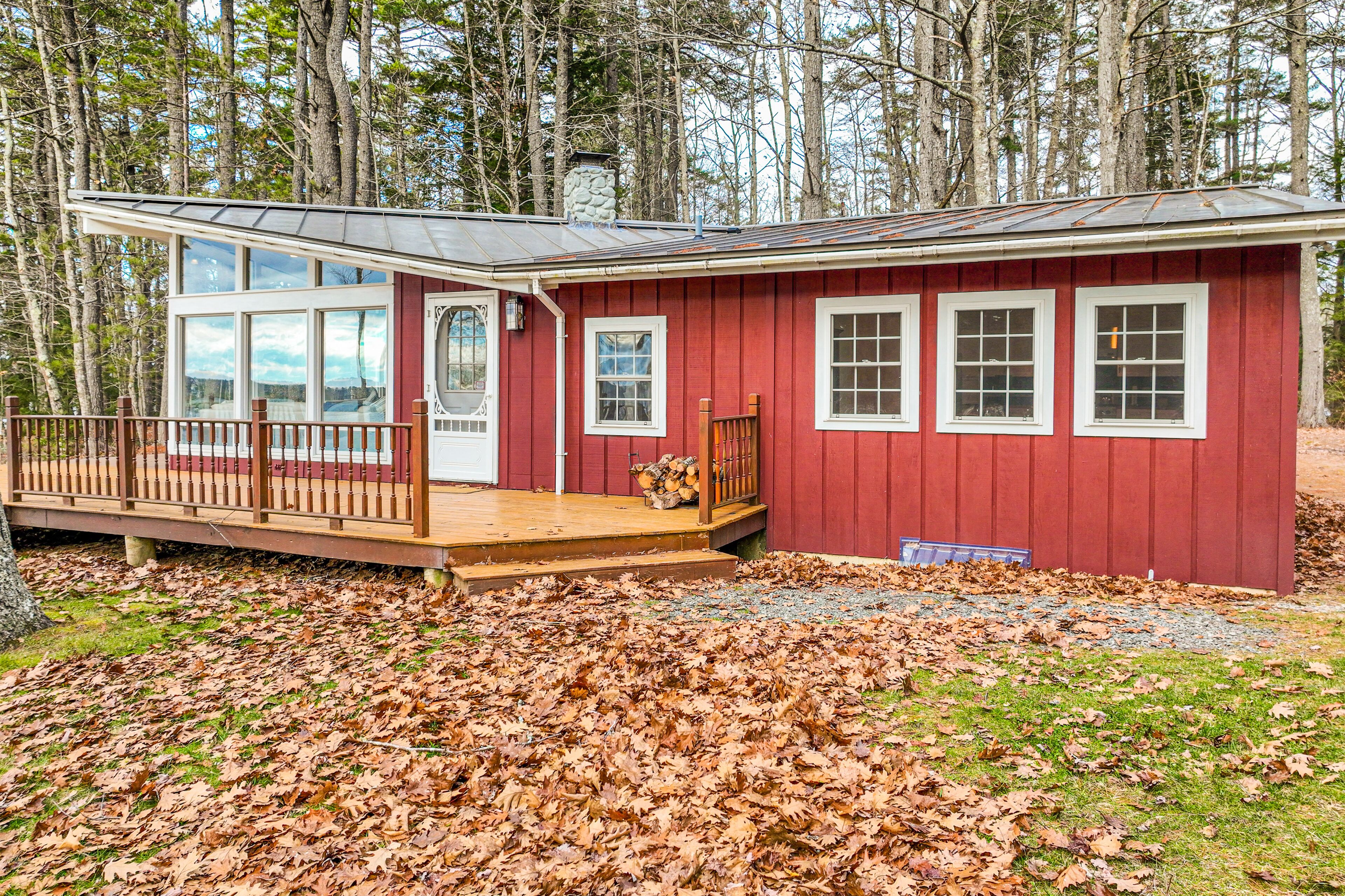 Lakefront house on Damariscotta Lake, perfect getaway