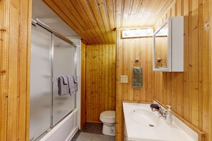 Hair dryer, towels