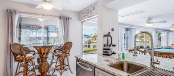 Snowbird Paradise w/Pool, Game Room & Pet-Friendly