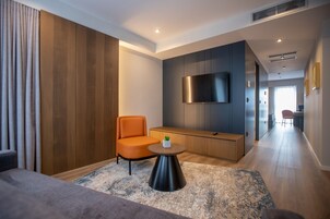 TV de tela plana 35 polegadas com canais via satélite, TV