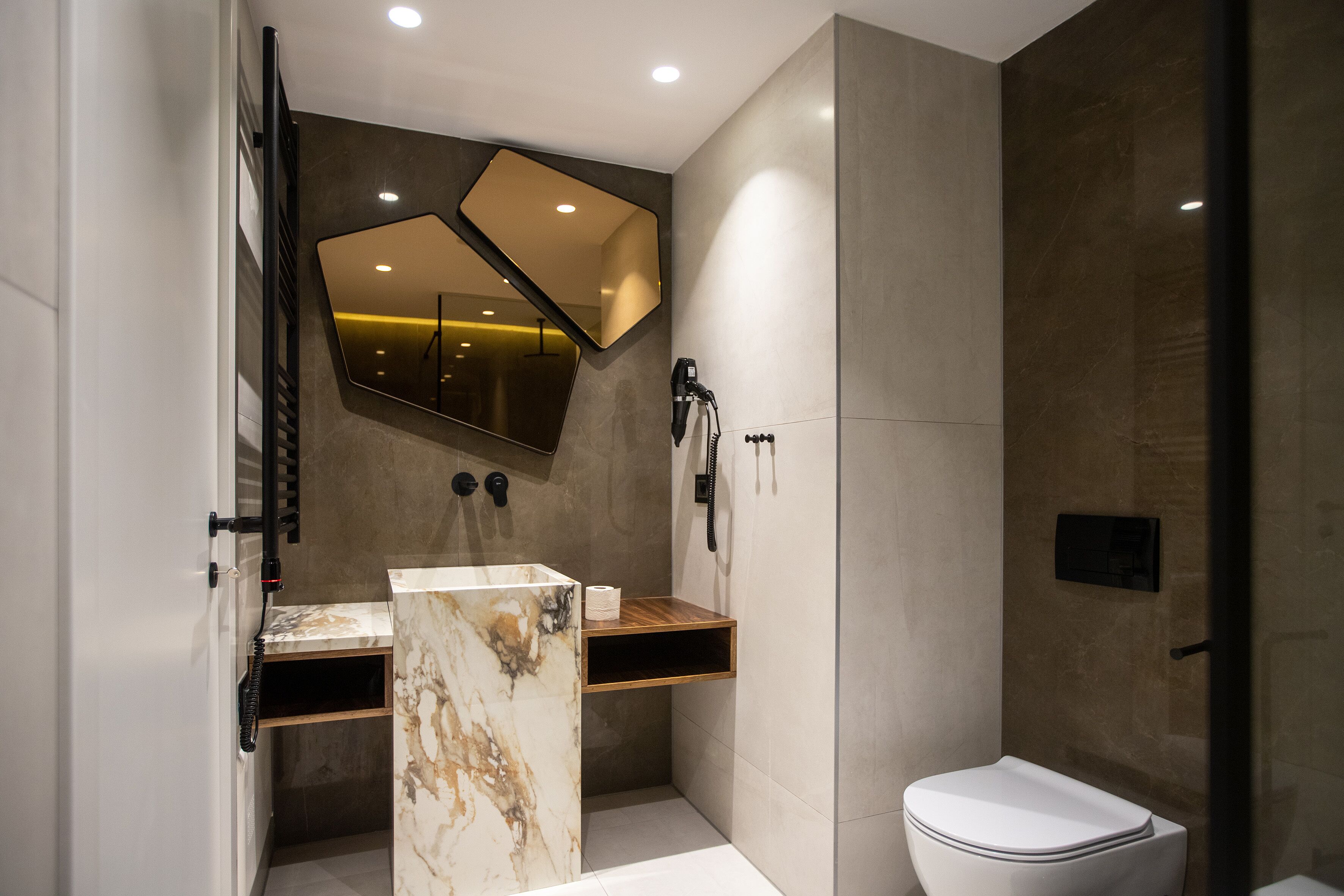 Foto - Hotel Elisa Tirana, Affiliated by Meliá