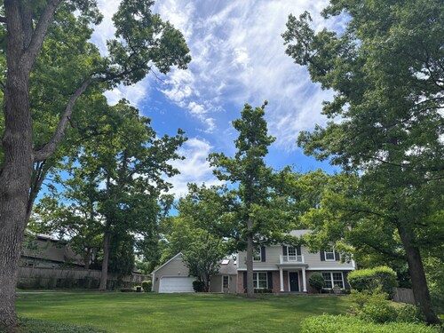 Lake Forest Luxury 4 Bedroom Monthly Stays Executive Housing