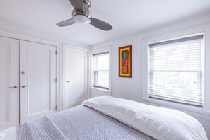 1 Schlafzimmer, Schreibtisch, Bügeleisen/Bügelbrett, kostenloses WLAN