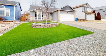 Dog-friendly home with sunset/mountain view & fireplace - near USAFA/Fort Carson