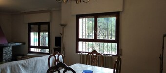 Detached house 8 km from Valladolid. Tranquility, surrounded by pine trees.