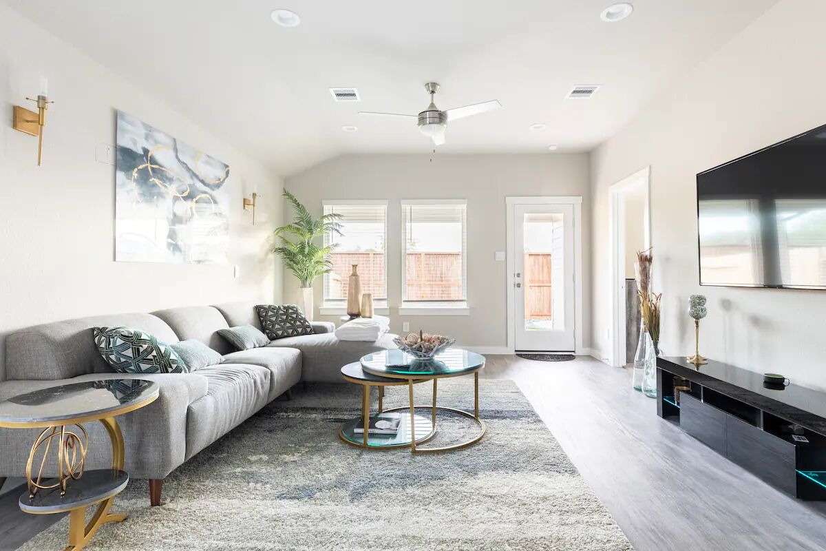 Luxe 3 Bedroom Centrally Located-near Hobby Airport, Med Centre, and NRG Stadium