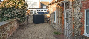 A lovely coastal getaway with a wood burning stove.