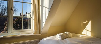 A lovely coastal getaway with a wood burning stove.