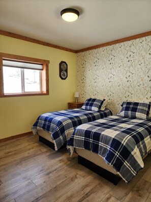 2 Schlafzimmer, WLAN, Bettwäsche, Rollstuhlgeeignet