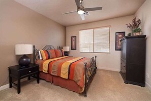 3 bedrooms, free WiFi, bed sheets