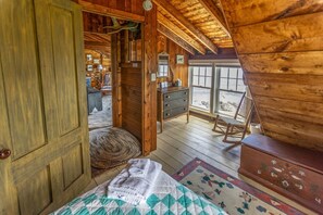 6 Schlafzimmer, Schreibtisch, Bügeleisen/Bügelbrett, kostenloses WLAN