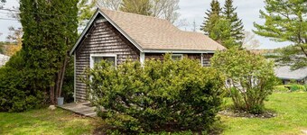 A Sweet Little Guest Cottage