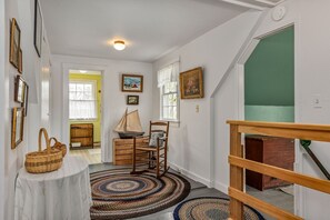 Interior - Just one block from the Ocean! (East Boothbay)