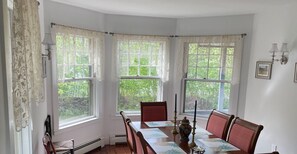 Dining - Recently Renovated Home Minutes from Ocean Point (Boothbay)
