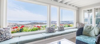 Water`s Edge on Pratts Island