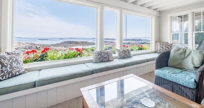 Water`s Edge on Pratts Island