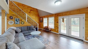 TV - Secluded modern cabin, with hot tub (Logan)