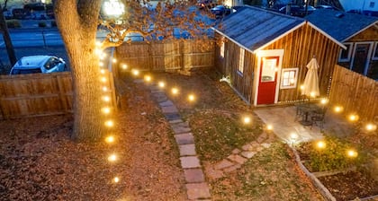 Downtown, beautifully remodeled entire home