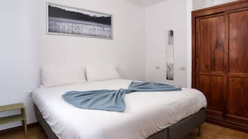 1 habitación, escritorio, cuna de viaje y wifi gratis