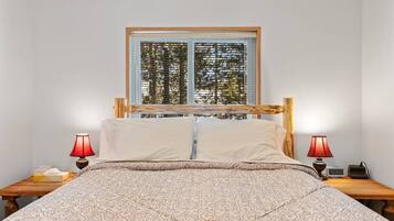 2 Schlafzimmer, BĂŒgeleisen/BĂŒgelbrett, Reisekinderbett, WLAN