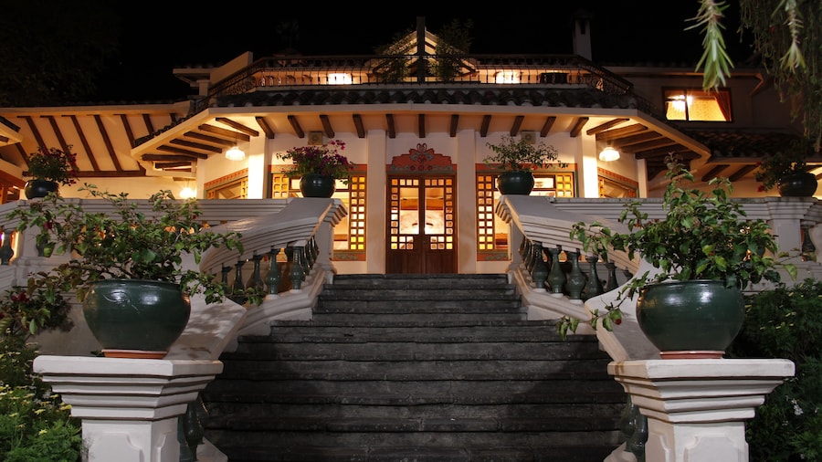Uzhupud Garden Hotel & lodge