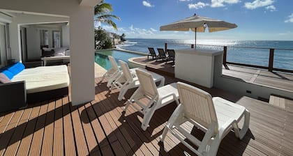 Amazing 7 Bedroom 5 Bath Villa Beachfront Private Pool