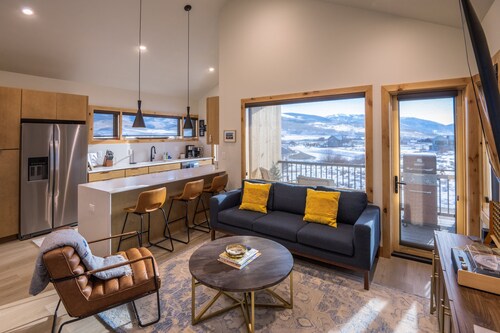 Brand New Townhome in Crested Butte with heated garage