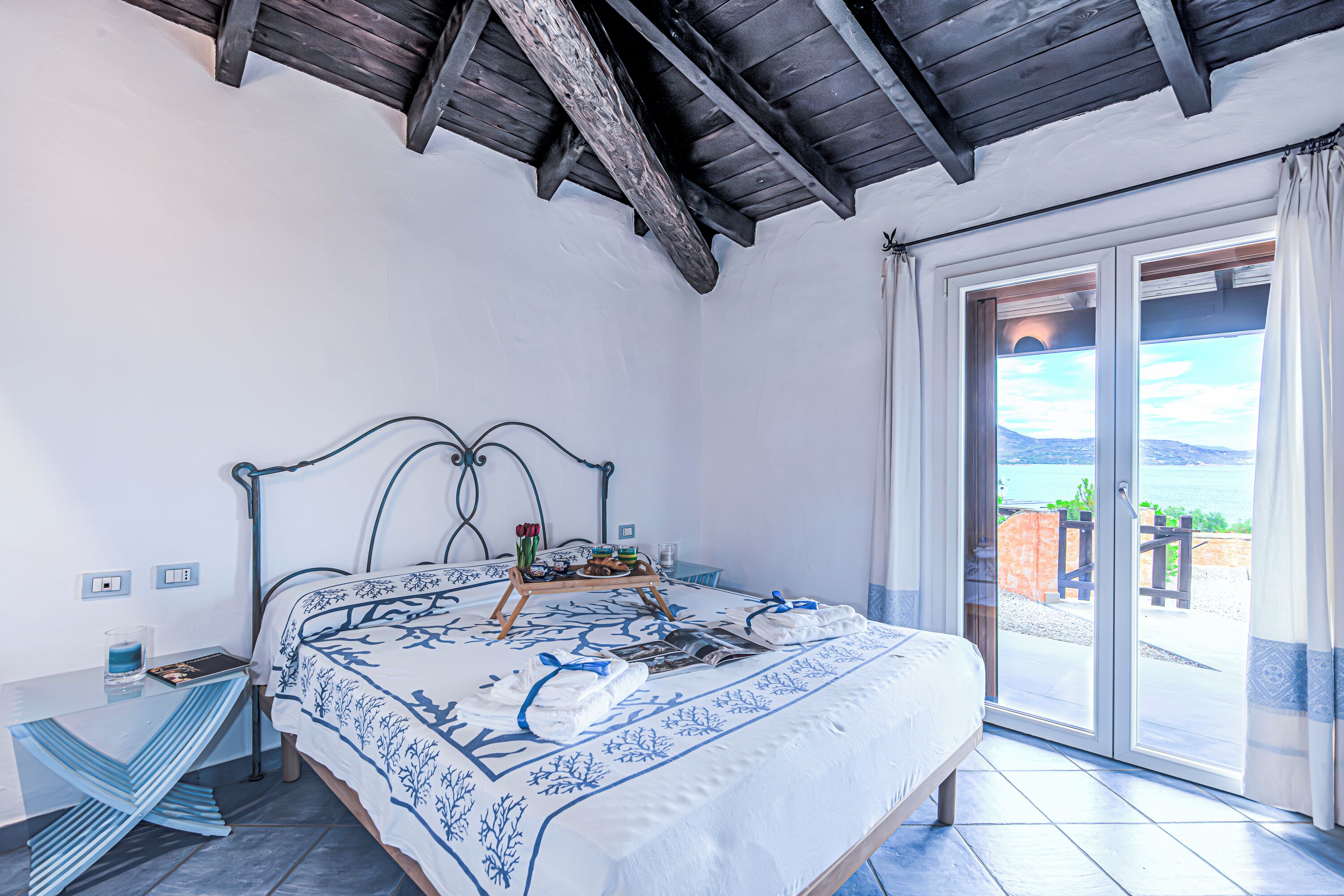 Familienhaus, Mehrere Schlafzimmer, 2 Bäder (Scoglietto 46 150m From The Sea) | 3 Schlafzimmer, kostenloses WLAN, Bettwäsche