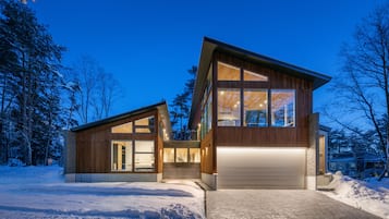 Bagian depan properti