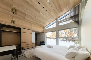 Luxury Chalet | 6 bedrooms, individually decorated, individually furnished, desk - The Moo by The Hakuba Collection (Hakuba)