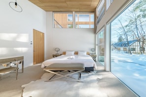 6 habitaciones, decoración personalizada y muebles diferentes