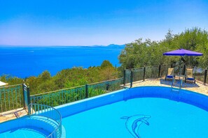 Villa, para fumadores | 3 habitaciones 