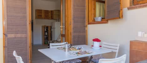 Appartement Standard, plusieurs chambres (Piazzetta Bilo Porto 50m From The) | Restauration