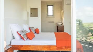 2 Schlafzimmer, BĂŒgeleisen/BĂŒgelbrett, WLAN, BettwĂ€sche