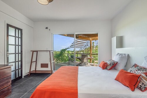 La Mer de Canne" Villa Standing Evasion Ivoire Rendezvous in the tropics!