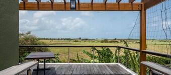 La Mer de Canne" Villa Standing Evasion Ivoire Rendezvous in the tropics!